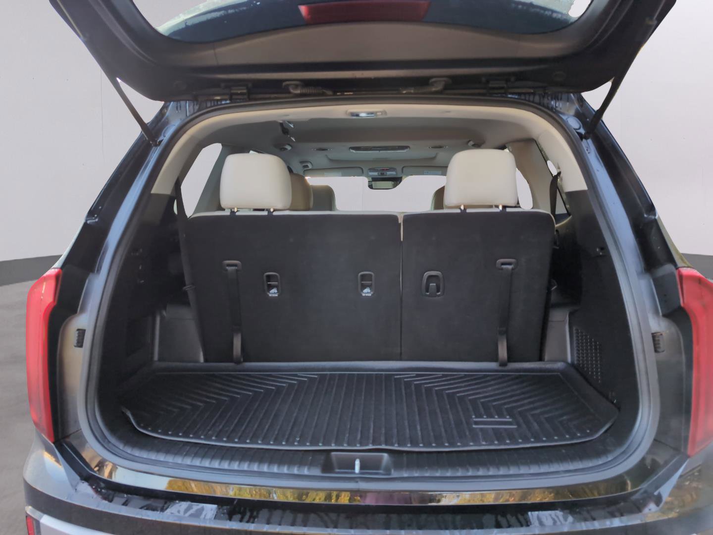 Used 2024 Kia Telluride S w/ S Sunroof Package image 30