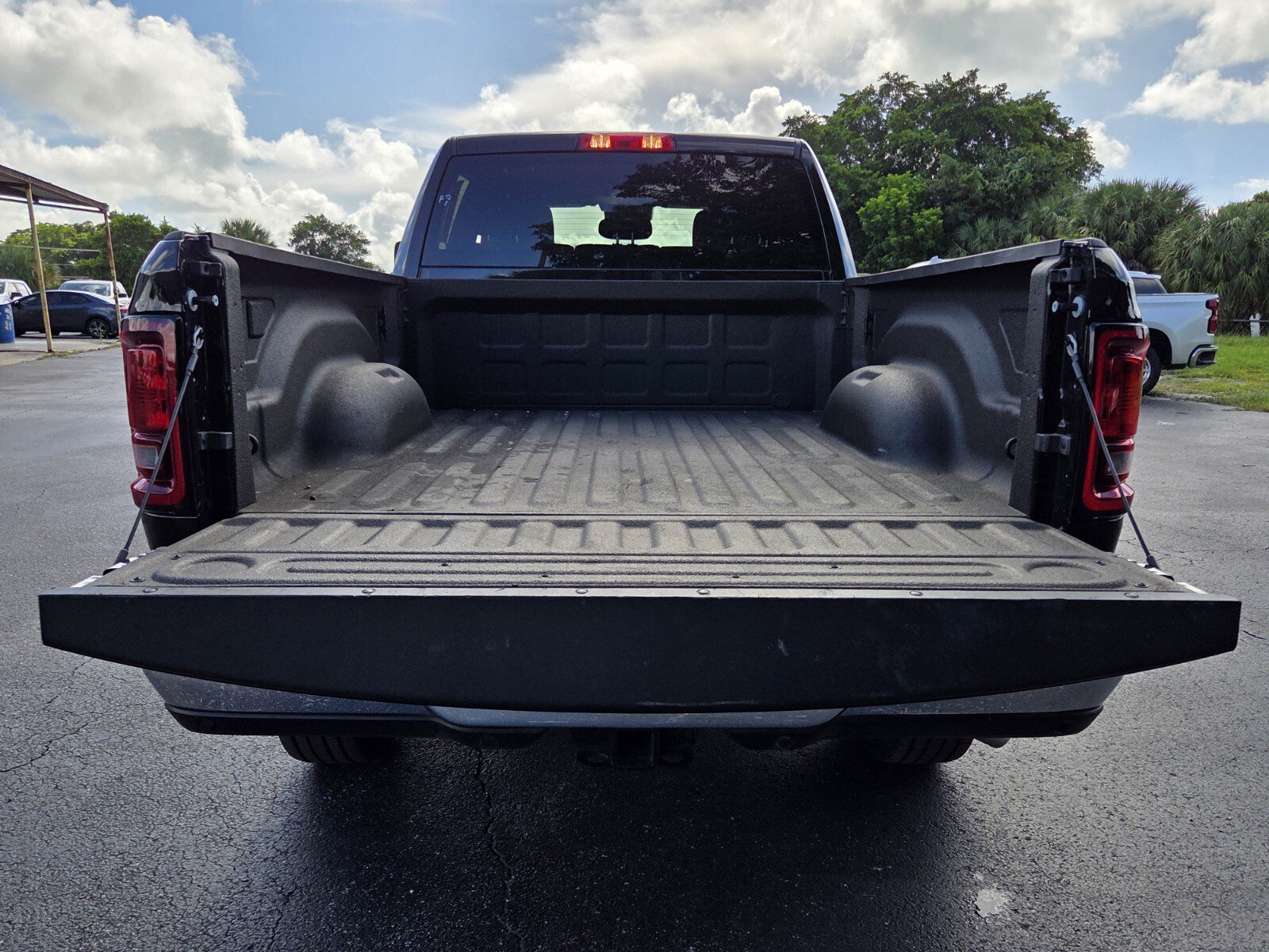 Used 2026 RAM 2500 Big Horn AWD/4WD image 13