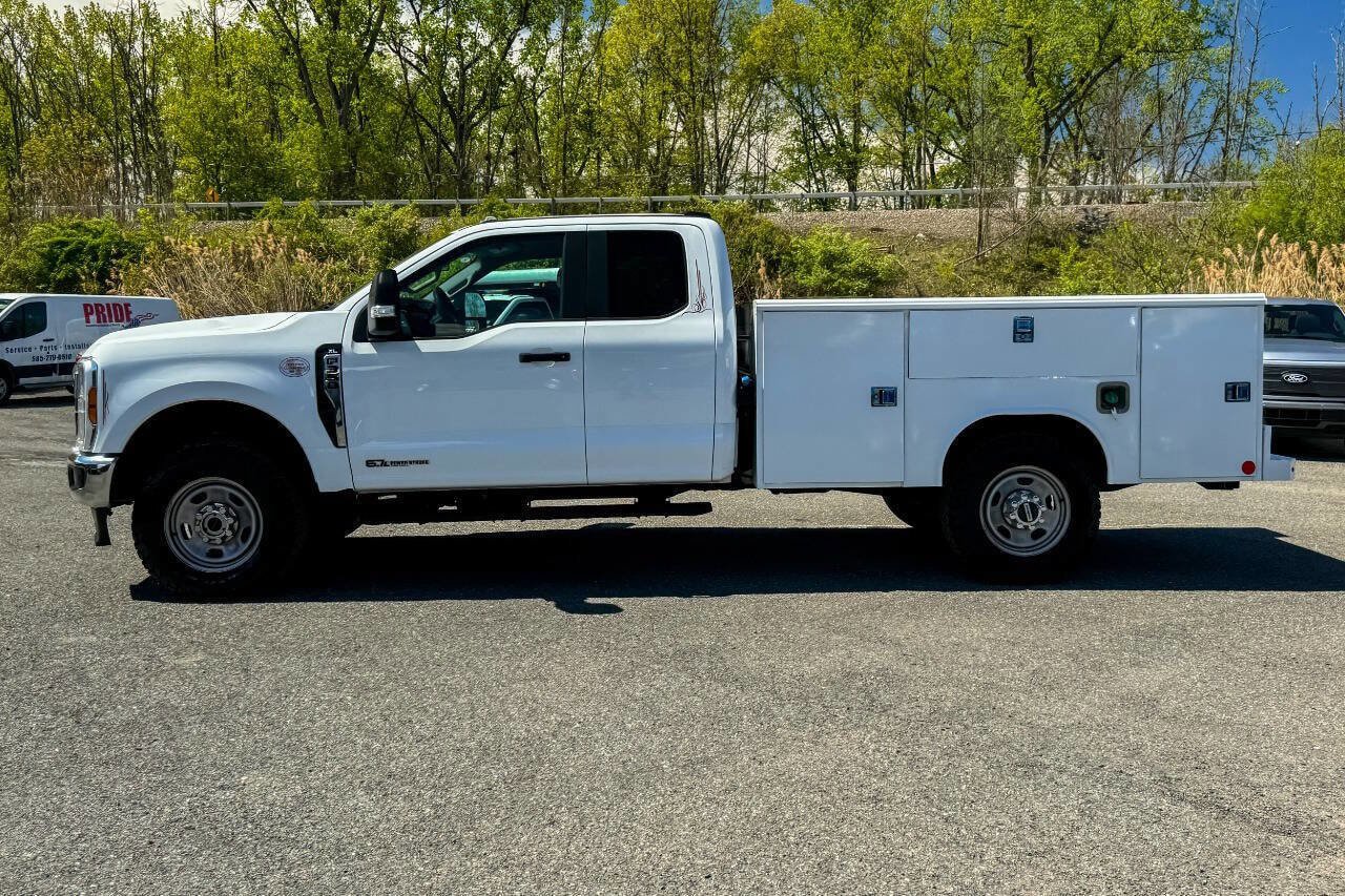 Used 2024 Ford F350 XL w/ Snow Plow Prep Package AWD/4WD image 6