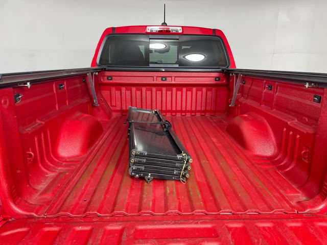 Used 2016 GMC Canyon SLT w/ Driver Alert Package AWD/4WD image 18