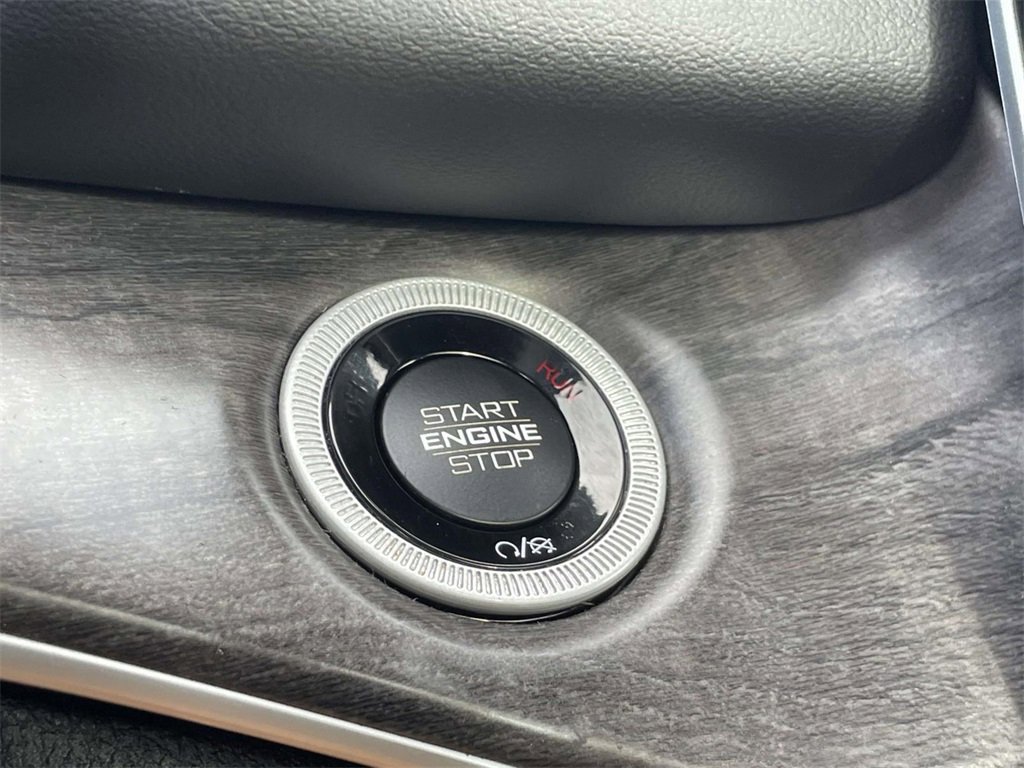 Used 2022 Jeep Grand Cherokee Limited 4xe image 57