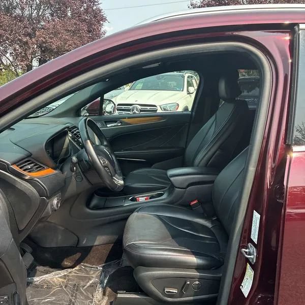 Used 2019 Lincoln MKC Reserve AWD/4WD image 15