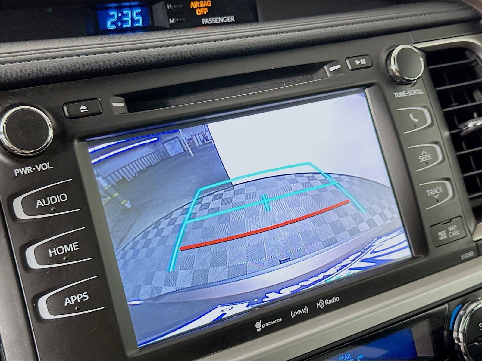 Certified 2019 Toyota Highlander XLE AWD/4WD image 13