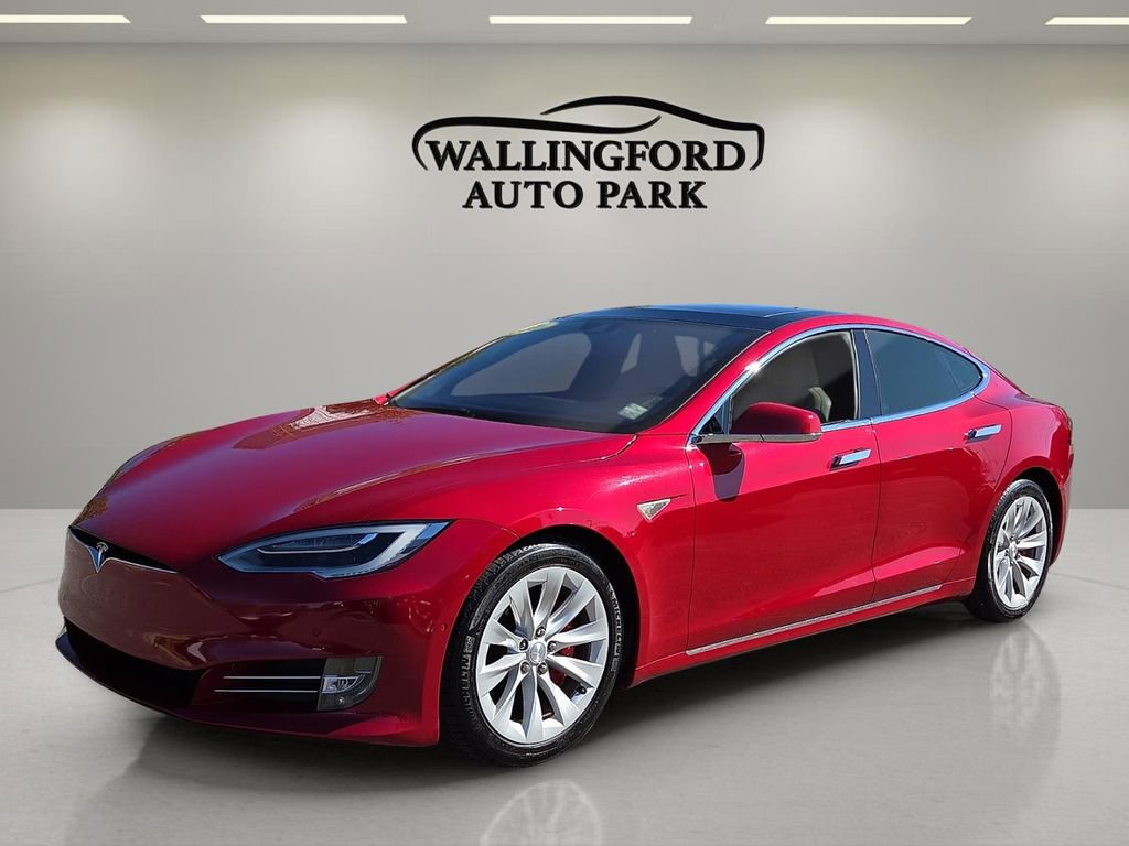 Used 2016 Tesla Model S P90D image 1