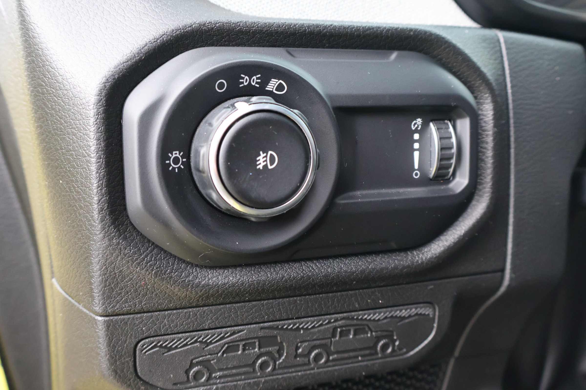 Used 2024 Jeep Wrangler Sport AWD/4WD image 19
