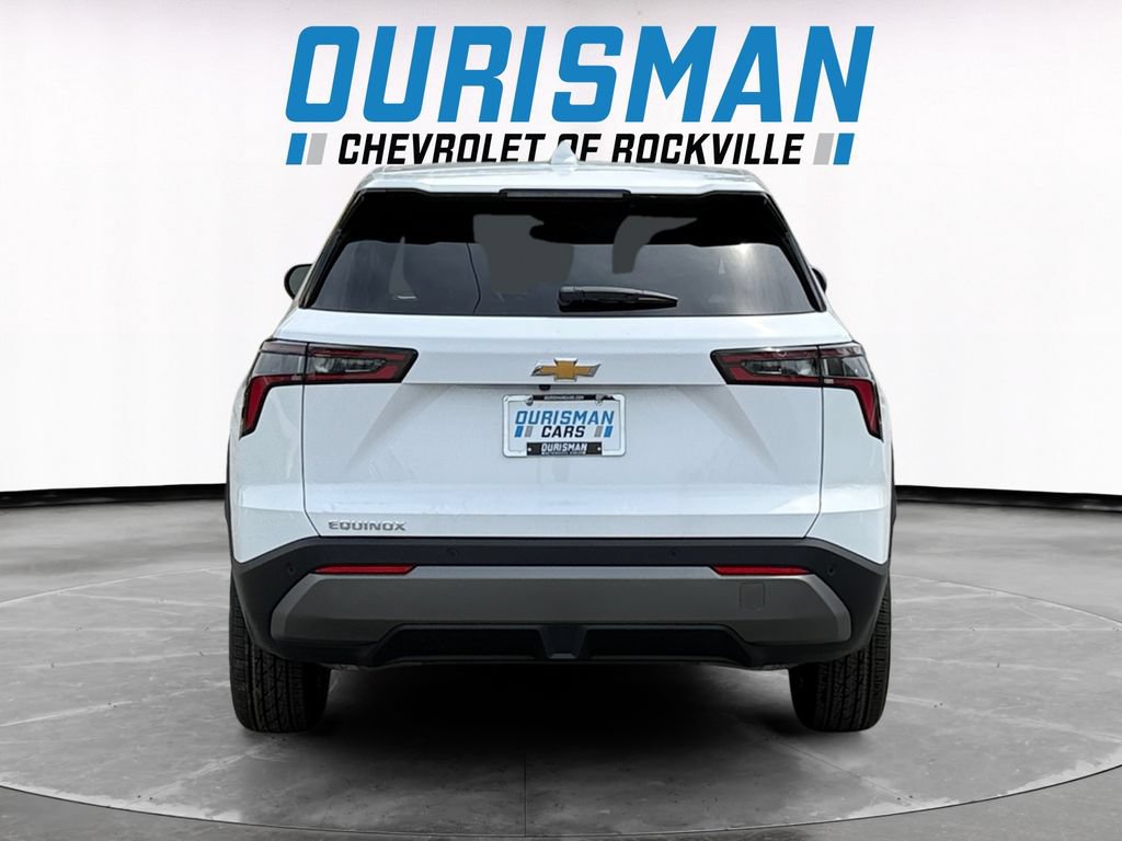 New 2027 Chevrolet Equinox LT FWD image 5
