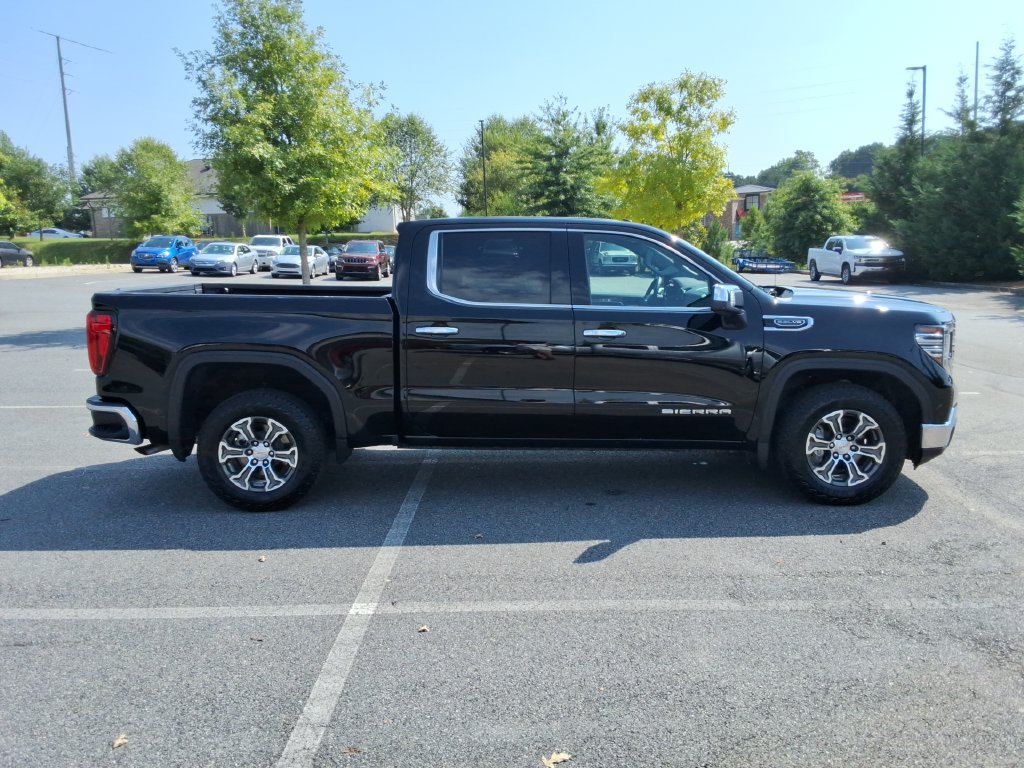Used 2025 GMC Sierra 1500 SLT RWD image 4