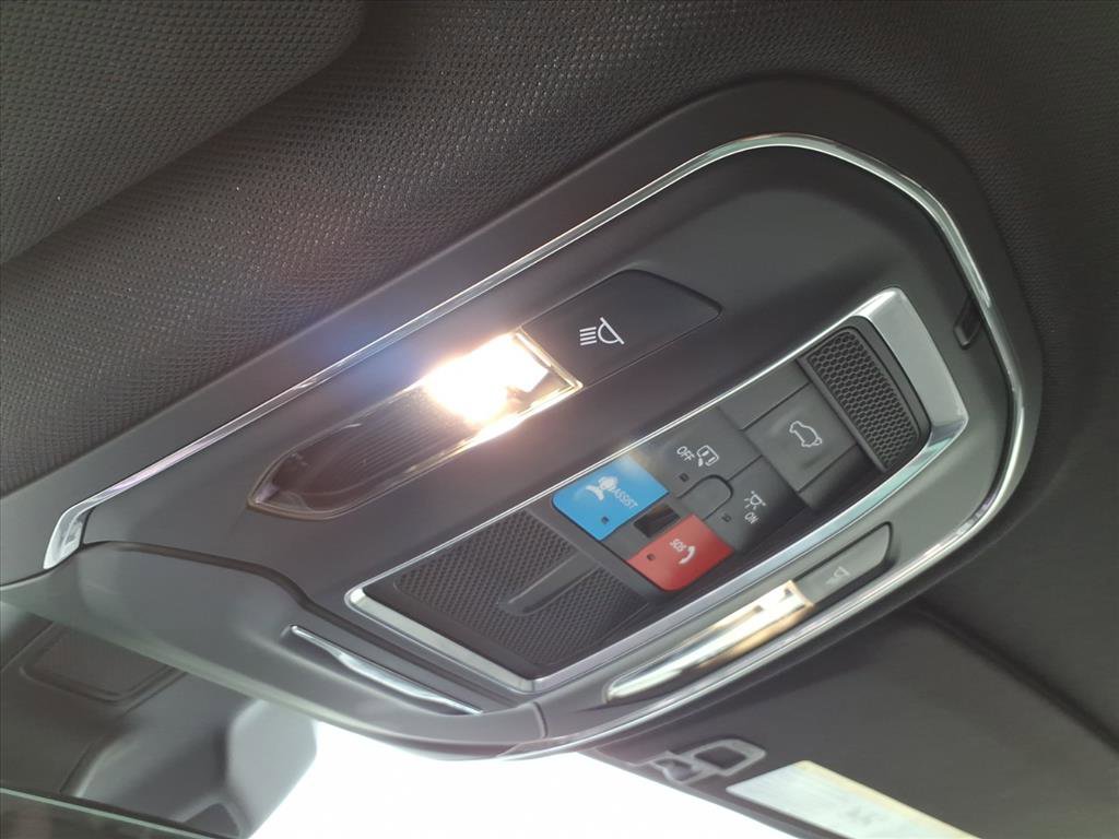 Used 2025 Jeep Grand Cherokee Limited image 29