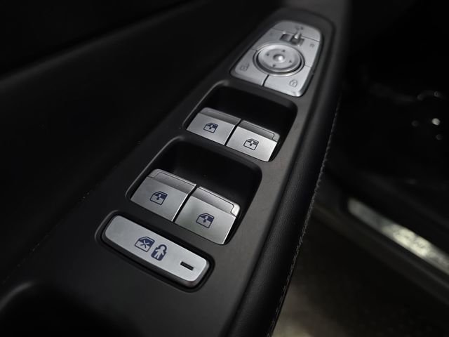 Used 2021 Hyundai Santa Fe Calligraphy AWD/4WD image 27