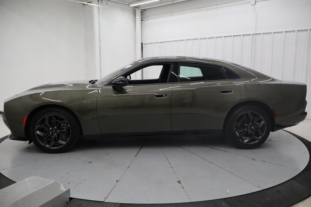 New 2026 Dodge Charger R/T w/ Blacktop Package AWD/4WD image 6