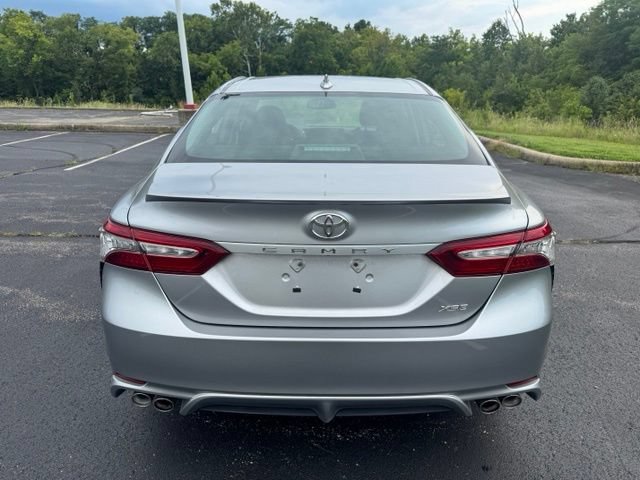 Used 2019 Toyota Camry XSE FWD image 4