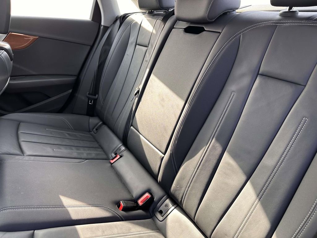 Used 2023 Audi A4 2.0T Premium w/ Convenience Package image 13