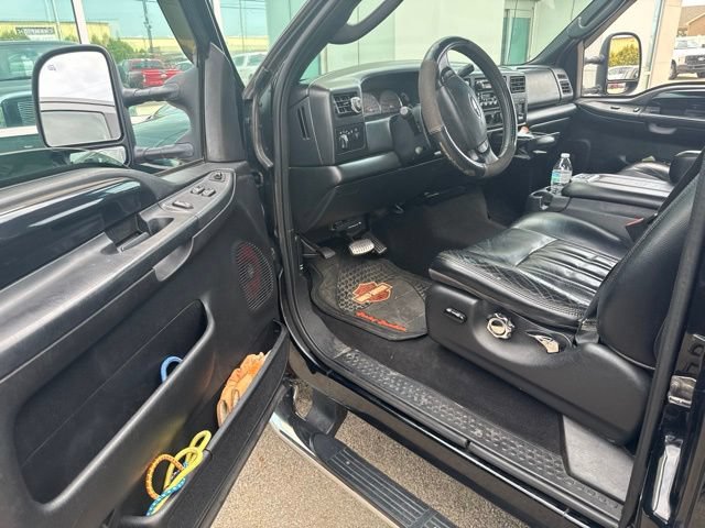 Used 2004 Ford F250 Harley-Davidson AWD/4WD image 10