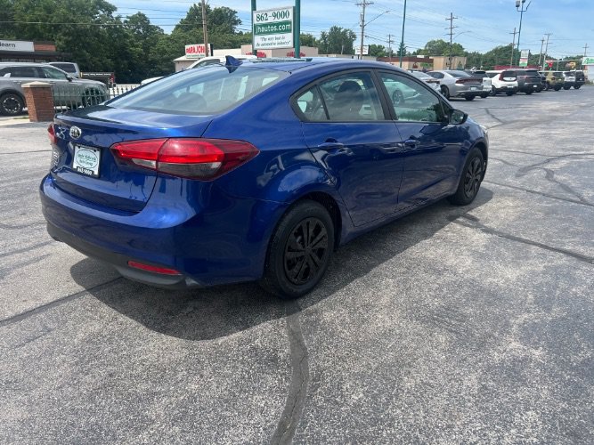 Used 2018 Kia Forte LX FWD image 4