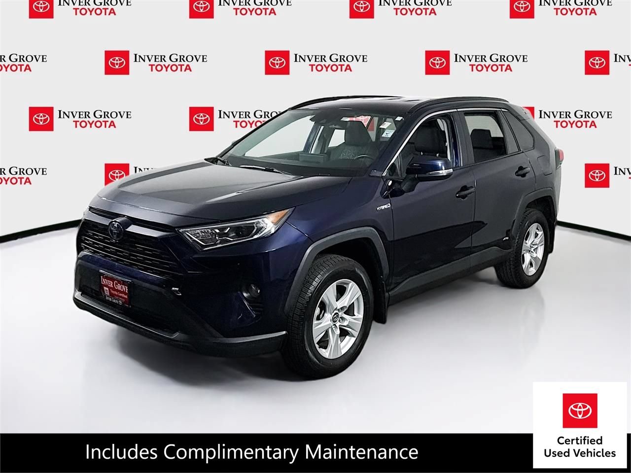 Certified 2021 Toyota RAV4 XLE w/ XLE Grade Weather Package AWD/4WD image 1