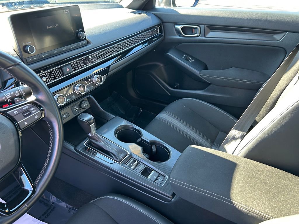 Used 2023 Honda Civic Sport image 11