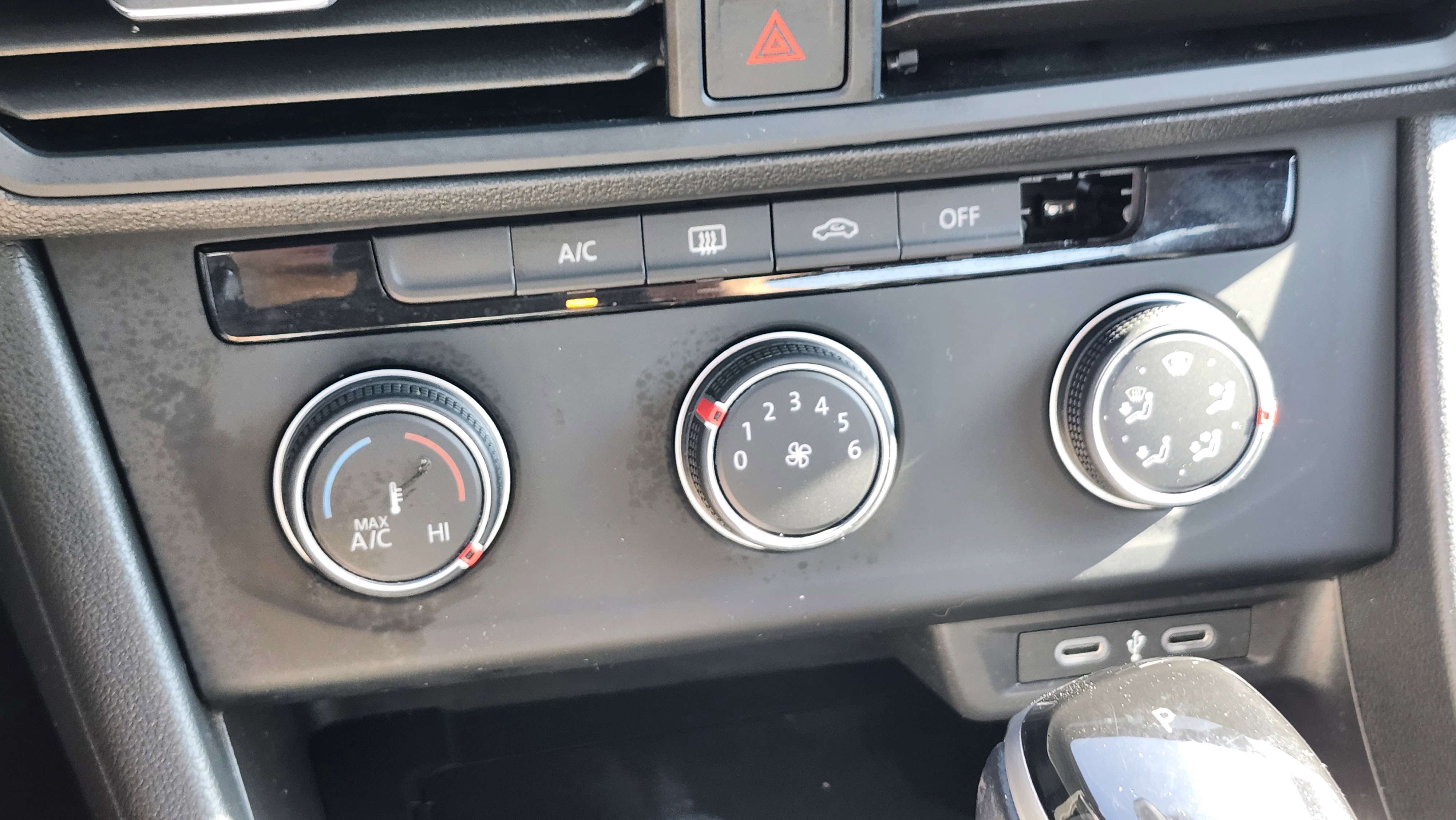 Used 2024 Volkswagen Jetta S image 25