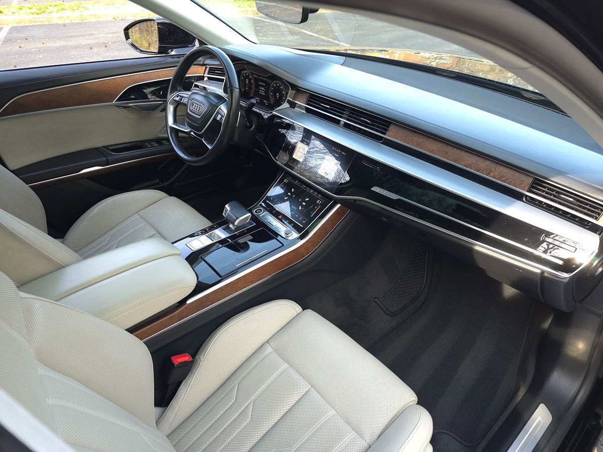 Used 2023 Audi A8 L 3.0T w/ Luxury Package AWD/4WD image 30