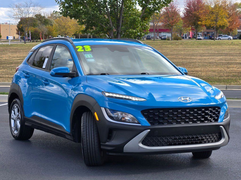 Used 2023 Hyundai Kona SEL image 3