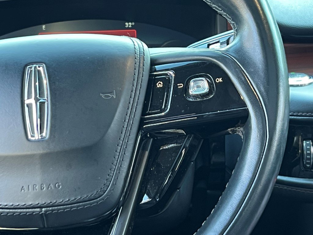 Certified 2022 Lincoln Aviator Reserve image 28