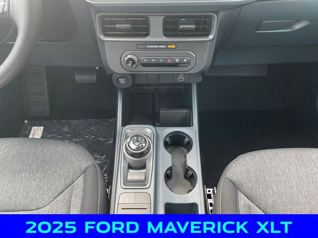 New 2025 Ford Maverick XLT w/ XLT Luxury Package image 11