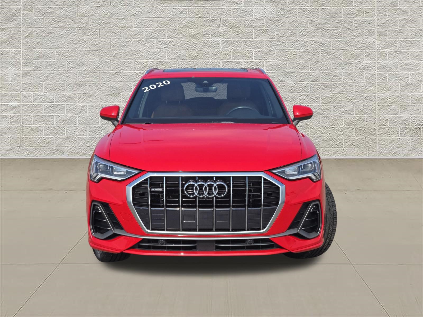 Used 2020 Audi Q3 2.0T Prestige AWD/4WD image 2