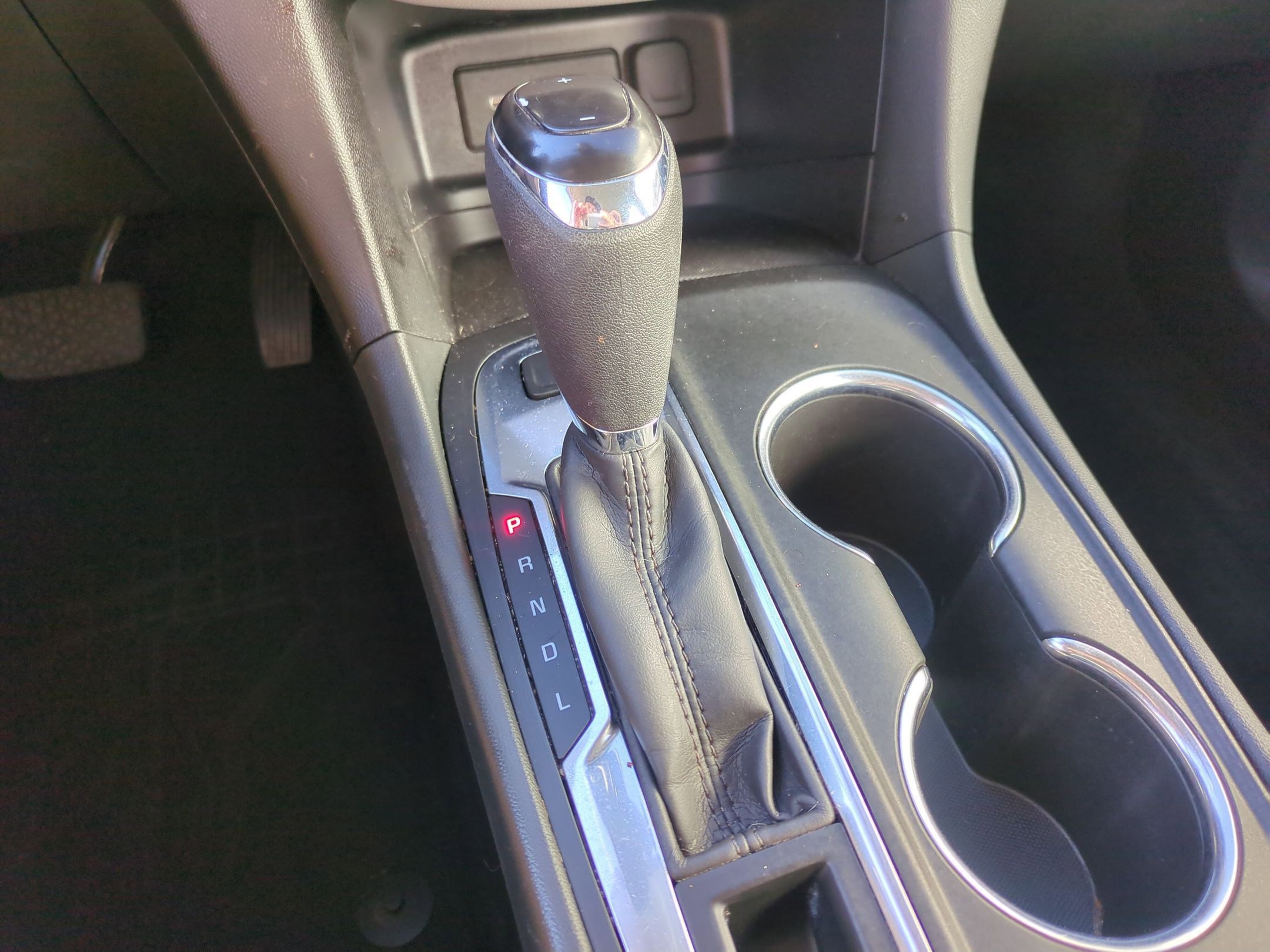 Used 2021 Chevrolet Equinox LS w/ LPO, Floor Liner Package image 27