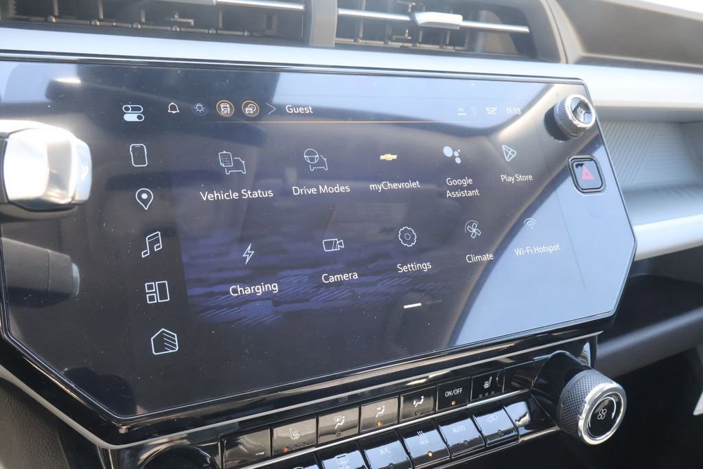 New 2027 Chevrolet Bolt LT w/ Comfort Package FWD image 26