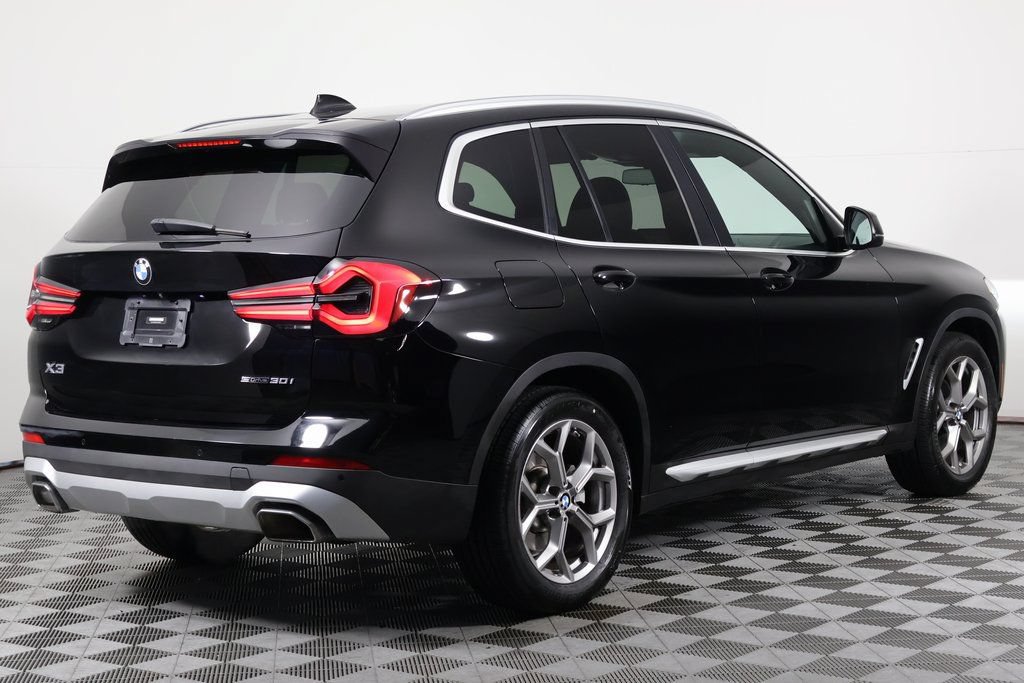 Used 2023 BMW X3 sDrive30i w/ Premium Package RWD image 4