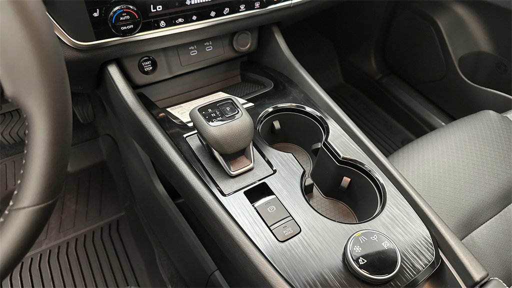 New 2026 Nissan Rogue SV w/ SV Premium Package image 15