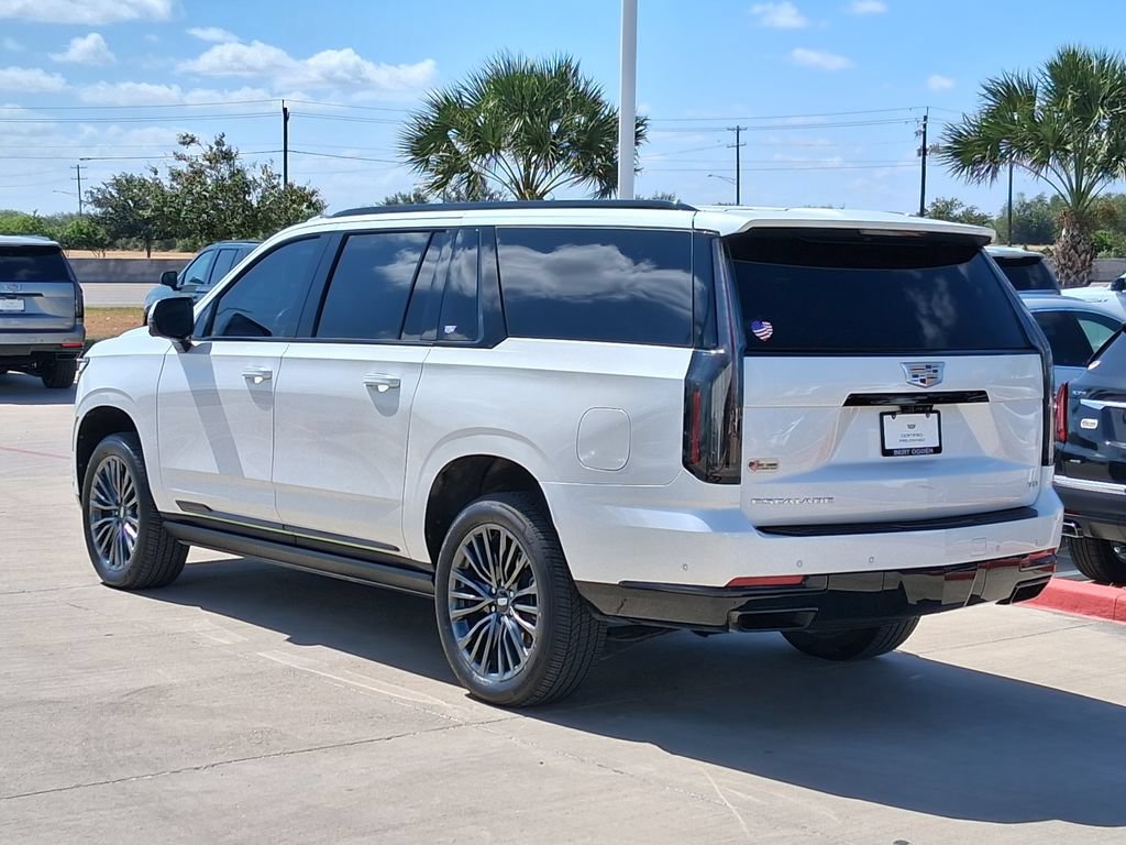 Certified 2025 Cadillac Escalade ESV Sport Platinum AWD/4WD image 4