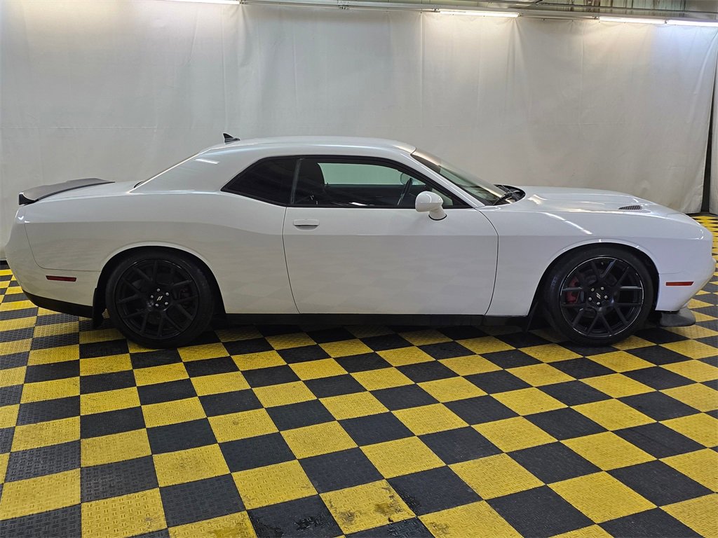 Used 2017 Dodge Challenger R/T w/ Blacktop Package image 2