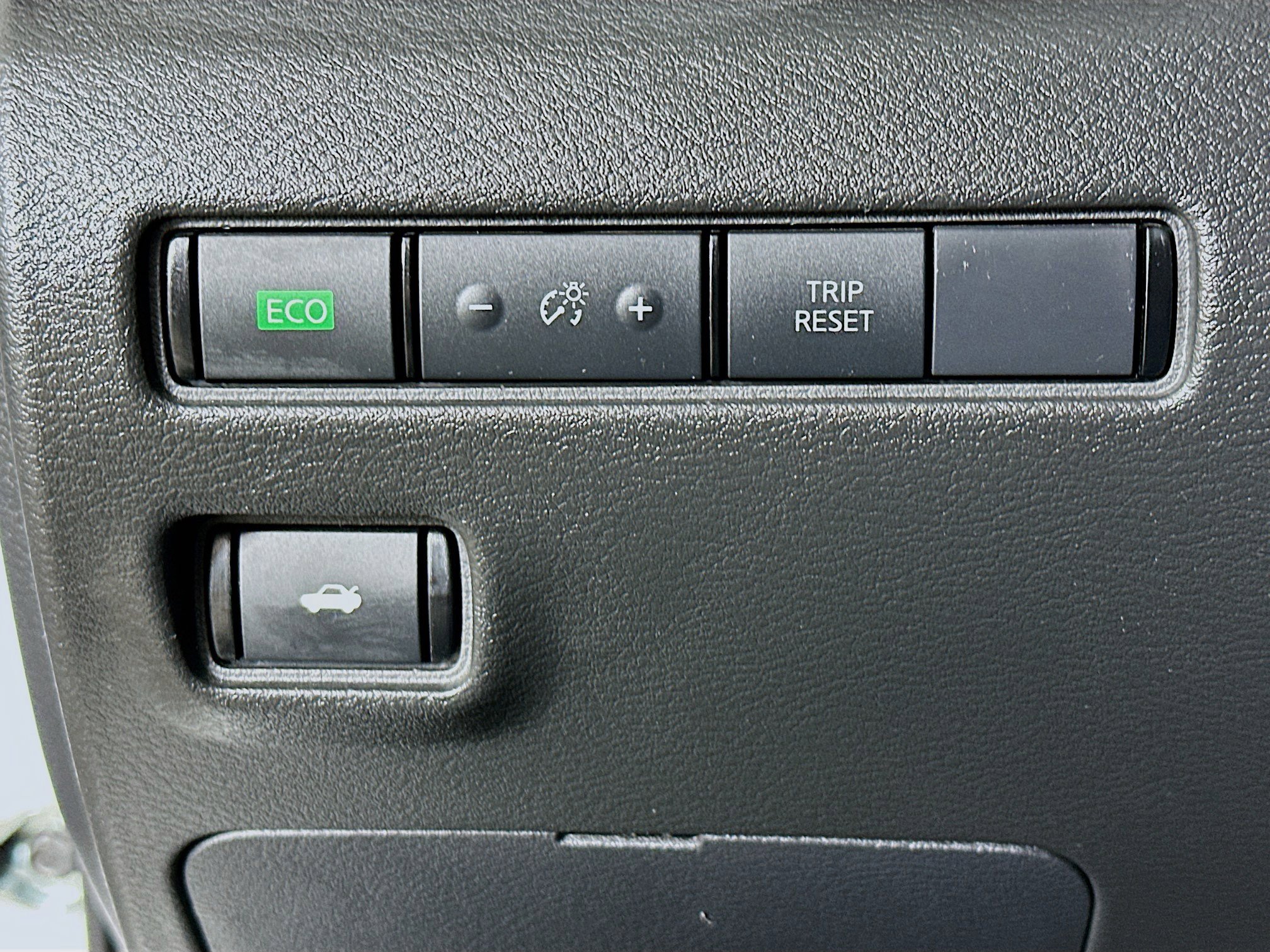 Used 2024 Nissan Sentra SV image 17