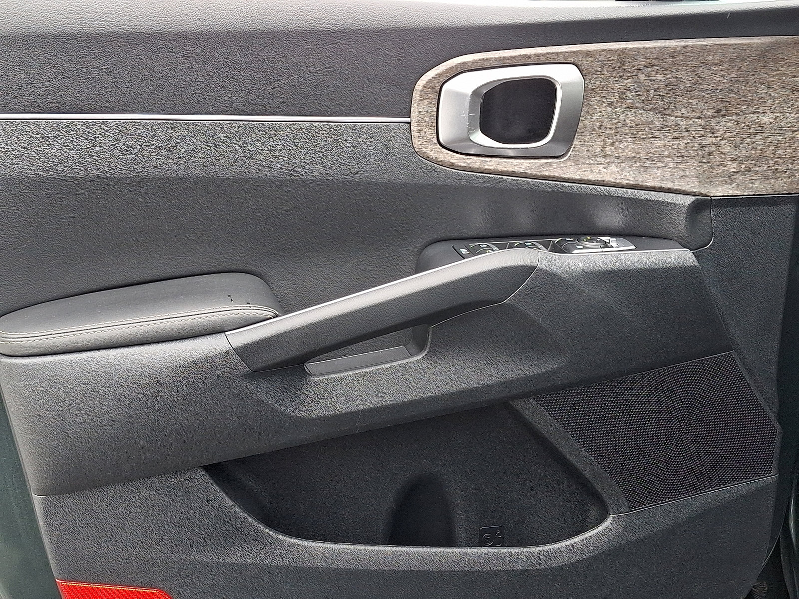 Used 2023 Kia Sorento X-Line EX image 14