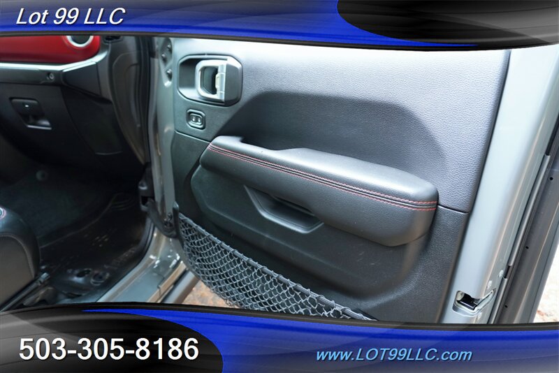 Used 2022 Jeep Gladiator Rubicon w/ Cold Weather Group AWD/4WD image 20