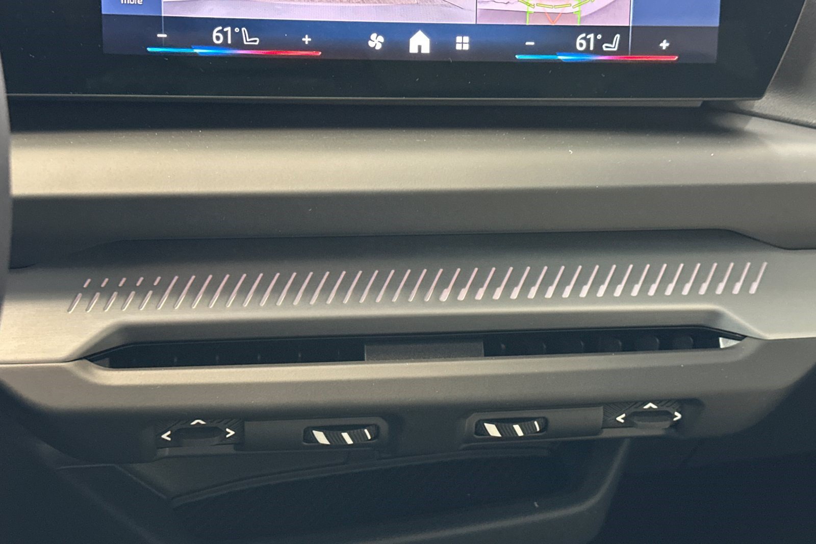 New 2026 BMW 228i w/ Technology Package FWD image 25