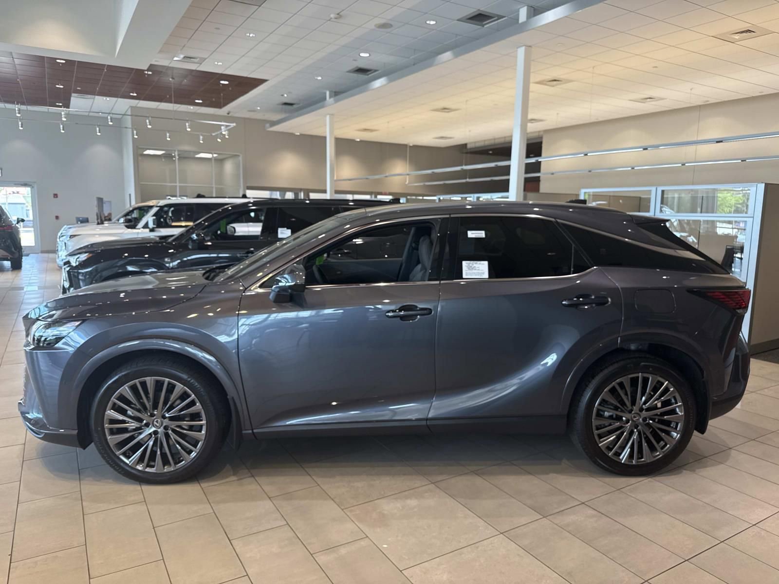 New 2026 Lexus RX 450h AWD image 6