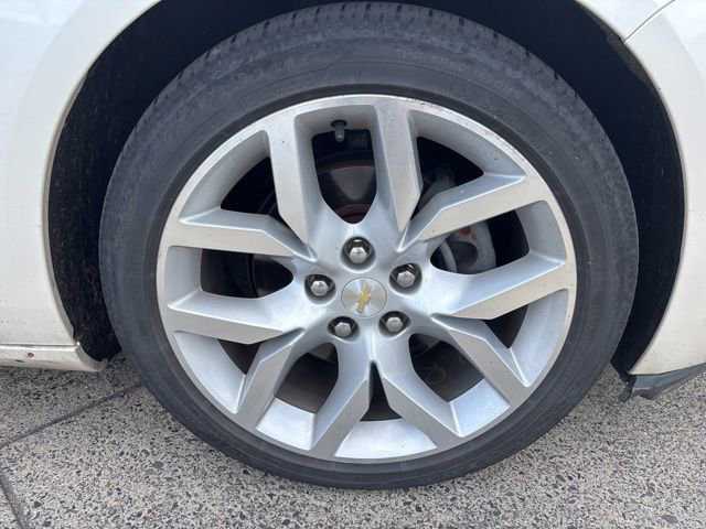 Used 2014 Chevrolet Impala LTZ FWD image 13