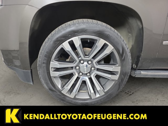 Used 2020 GMC Yukon XL Denali w/ Denali Ultimate Package AWD/4WD image 9