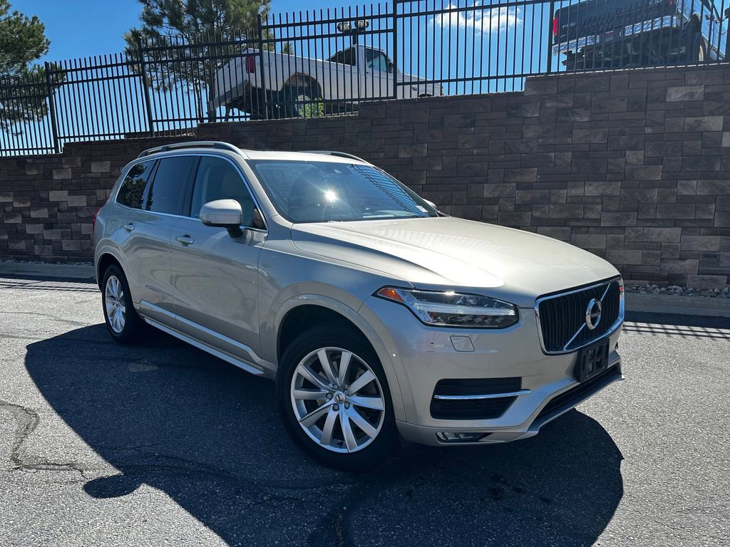 Used 2016 Volvo XC90 T6 Momentum w/ Momentum Plus Package image 2
