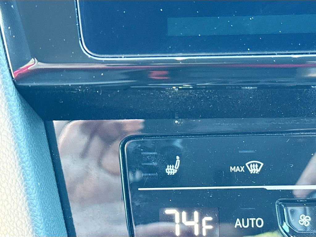 Used 2023 Volkswagen Arteon SE image 21