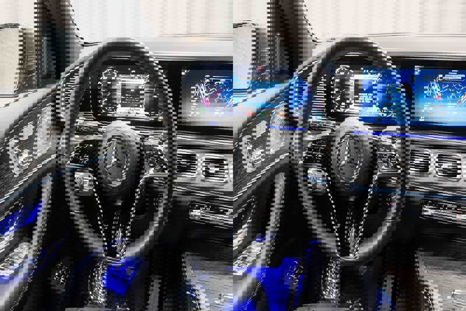 Used 2025 Mercedes-Benz GLE 450e 4MATIC image 15