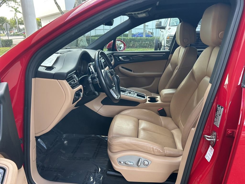 Used 2020 Porsche Macan image 5
