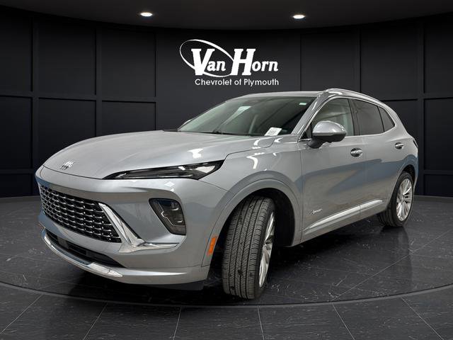 Used 2025 Buick Envision Avenir AWD/4WD image 7