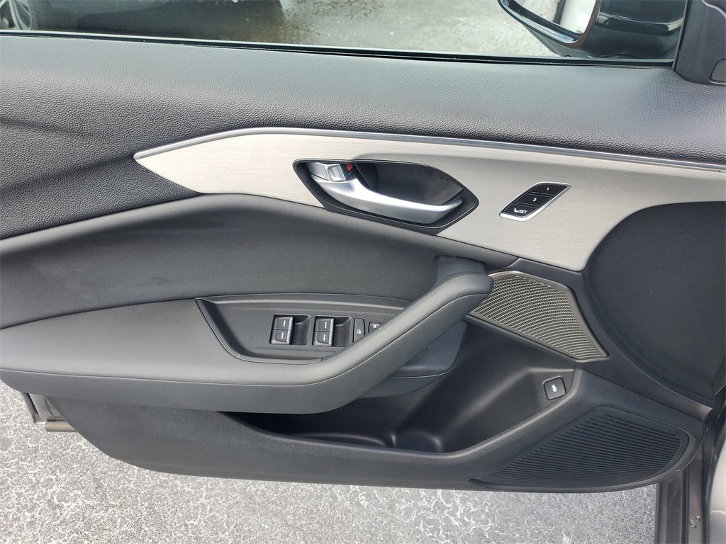 Used 2025 Acura TLX w/ Technology Package image 20