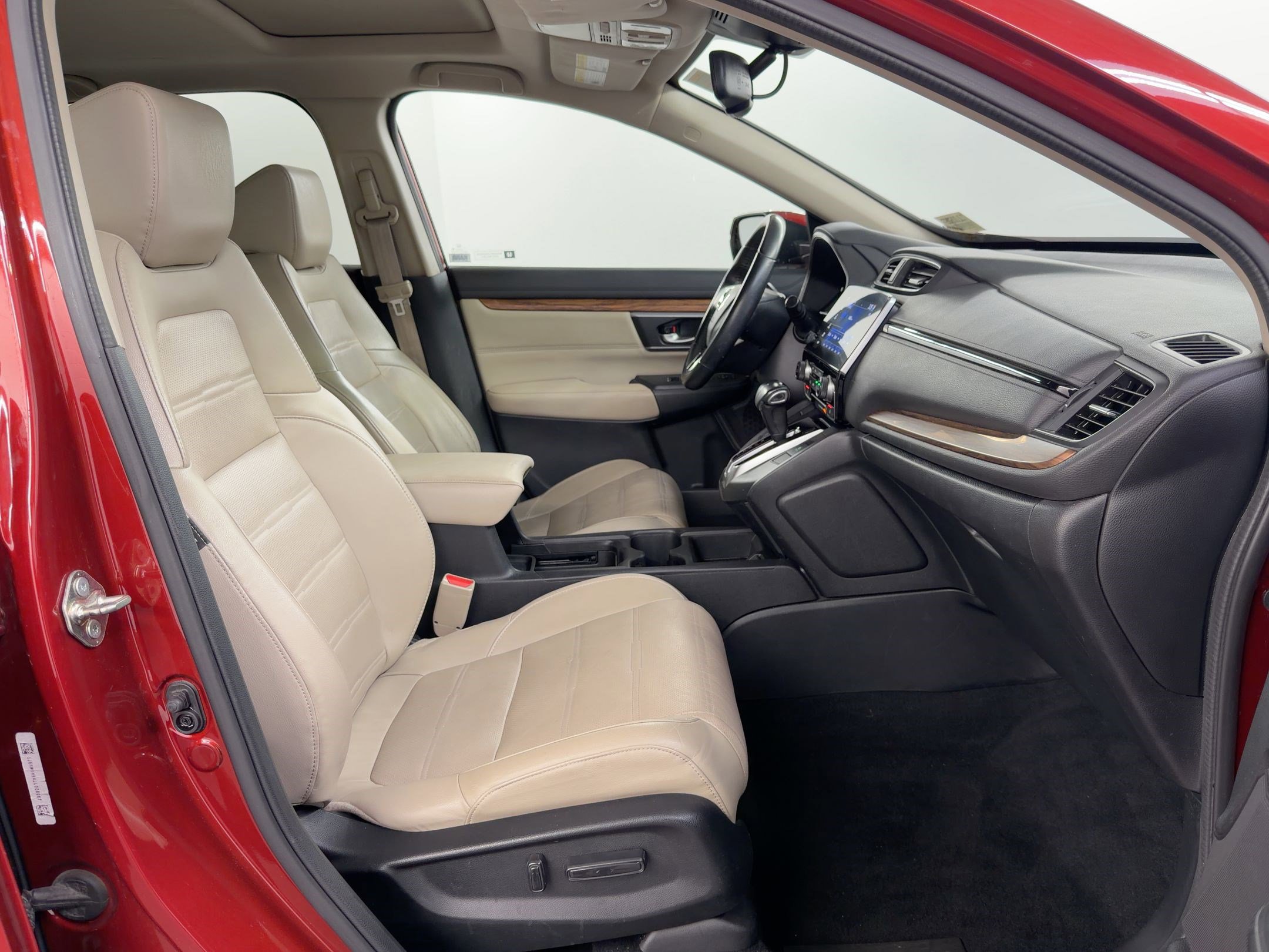 Used 2018 Honda CR-V Touring image 28