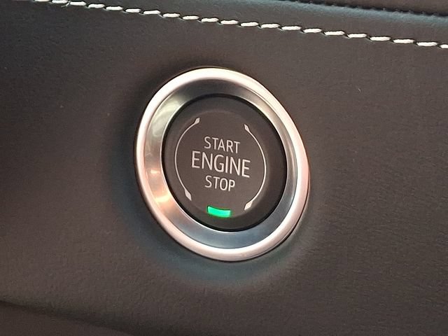 Certified 2025 Cadillac Escalade Sport Platinum AWD/4WD image 26