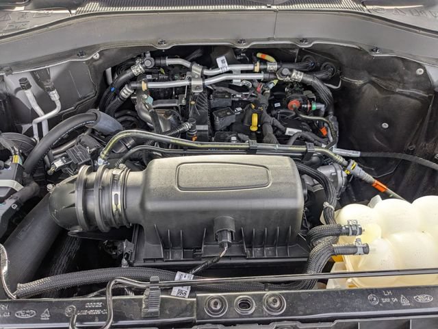 Used 2022 Ford Explorer XLT w/ Equipment Group 202A RWD image 25