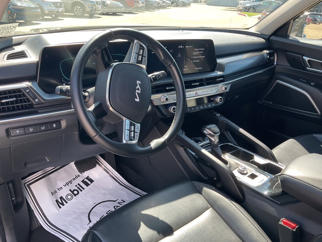 Used 2025 Kia Telluride S FWD image 13