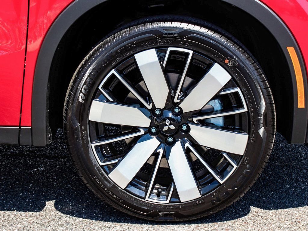 New 2025 Mitsubishi Outlander SE FWD image 7